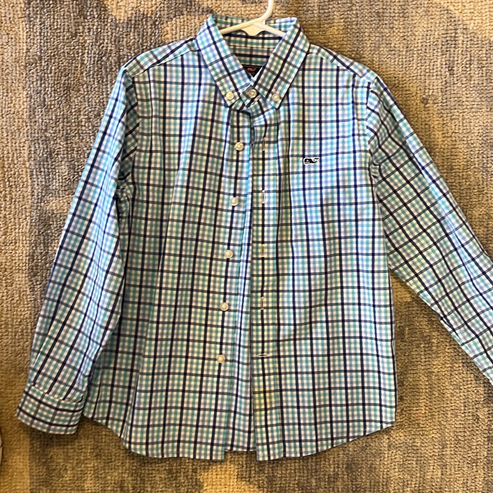 Boys vineyard vines shirt